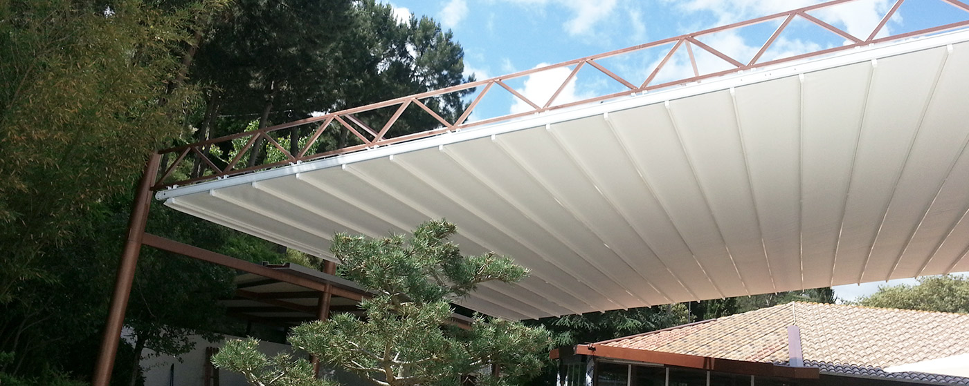 Pérgola T1 instalada en estructura